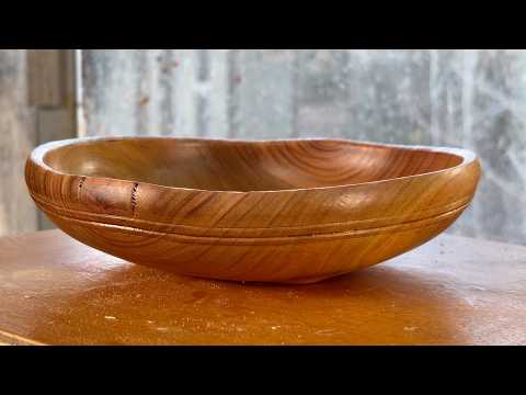 Richard Raffan turns and microwaves a green tripod bowl. — YouTube video thumbnail