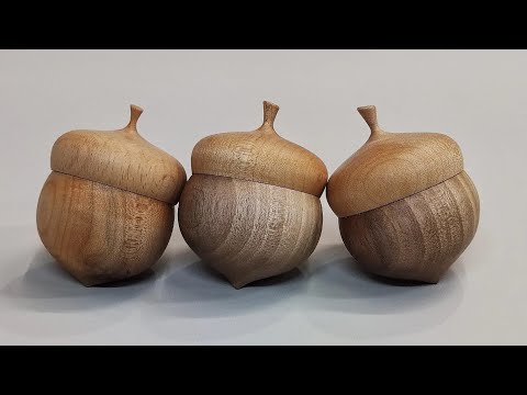 Woodturning Acorn Box — YouTube video thumbnail