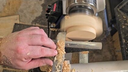 How To Hold Woodturning Tools — YouTube video thumbnail