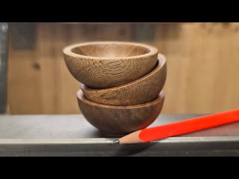Turning Bowls Little Bit Differently — YouTube video thumbnail
